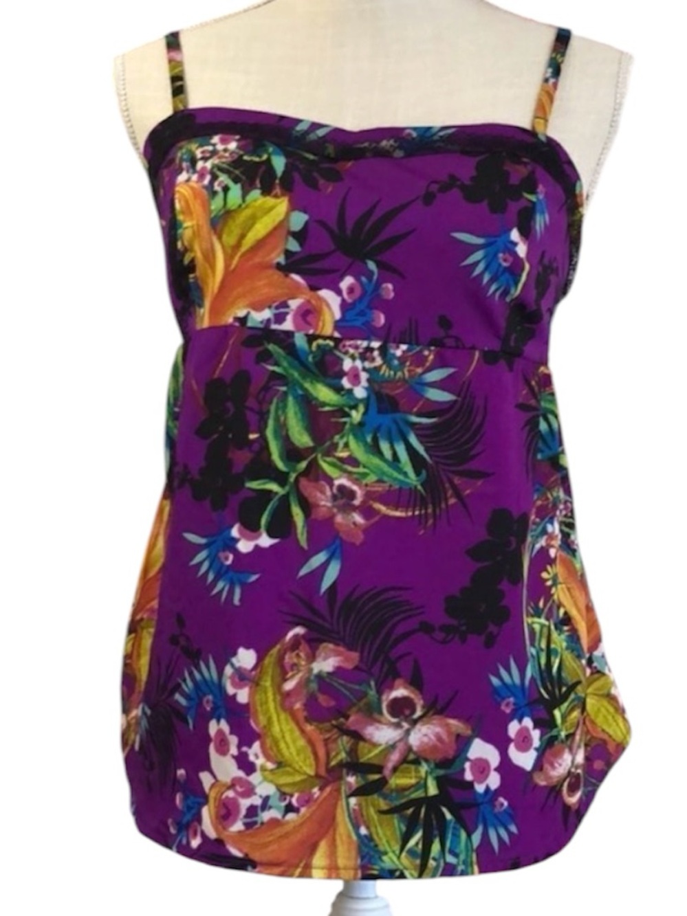 Loved 2 be Loved Spaghetti Strapped Purple Floral Top Size Large